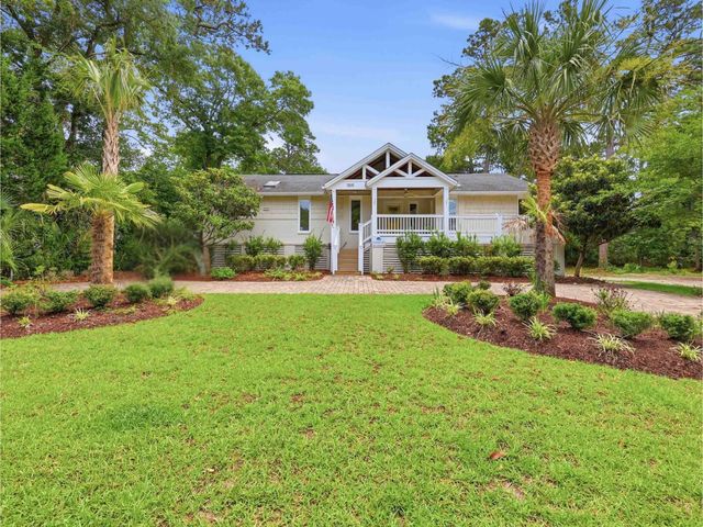 366 Lakeshore Dr., Pawleys Island, SC 29585
