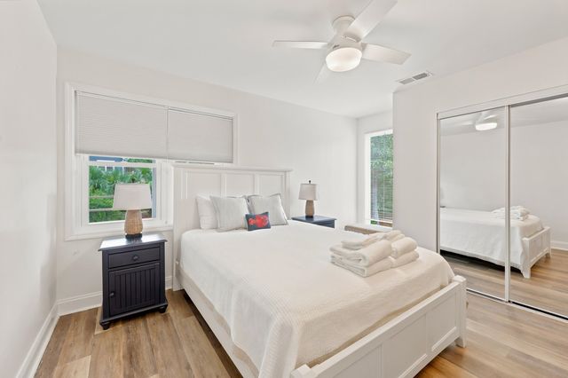 366 Lakeshore Dr., Pawleys Island, SC 29585