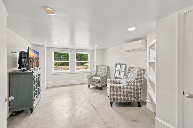 366 Lakeshore Dr., Pawleys Island, SC 29585
