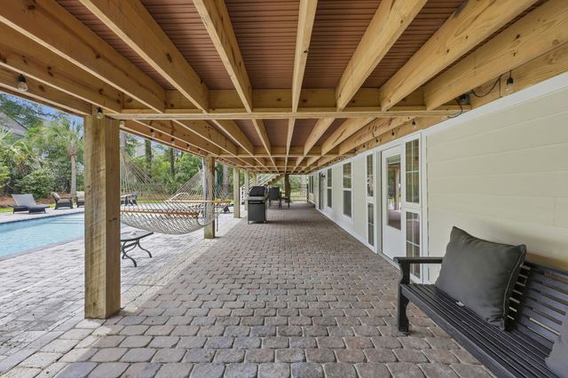 366 Lakeshore Dr., Pawleys Island, SC 29585