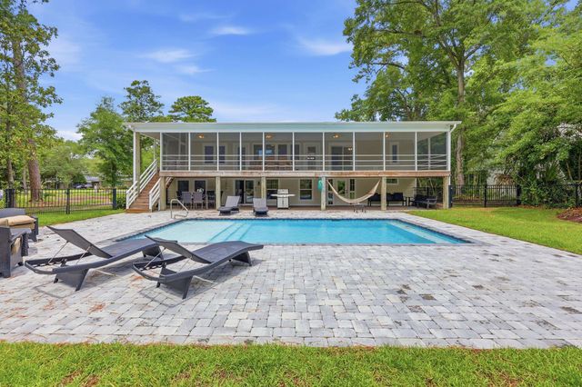 366 Lakeshore Dr., Pawleys Island, SC 29585
