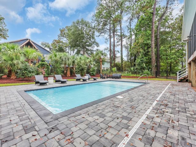 366 Lakeshore Dr., Pawleys Island, SC 29585