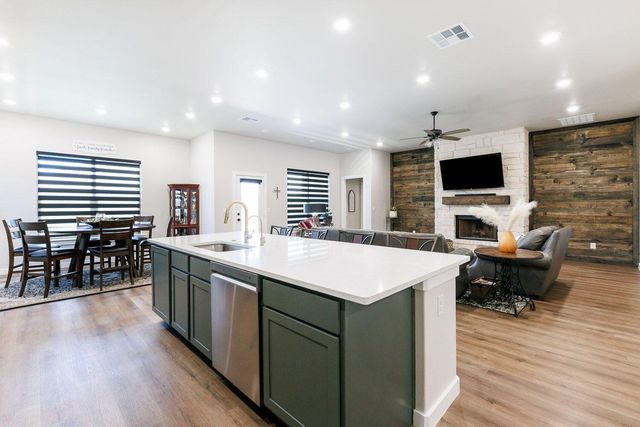 10503 Beaufort Avenue, Lubbock, TX 79424