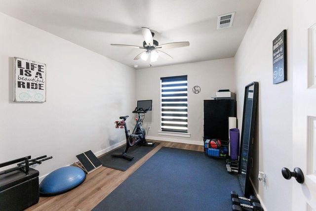 10503 Beaufort Avenue, Lubbock, TX 79424