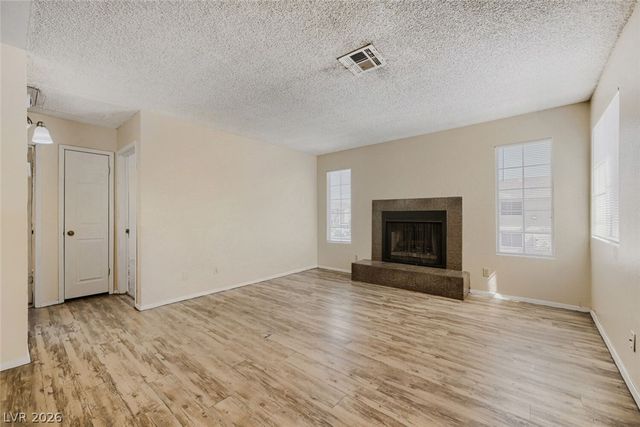 2745 Jennydiane Drive D, Las Vegas, NV 89121