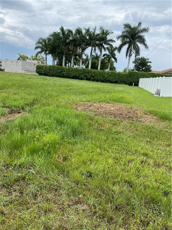 15 SW 19th PL, CAPE CORAL, FL 33991 — photo 2
