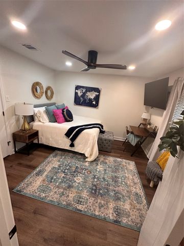 1350 S 12th Street, Waco, TX 76706