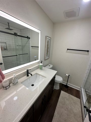 1350 S 12th Street, Waco, TX 76706