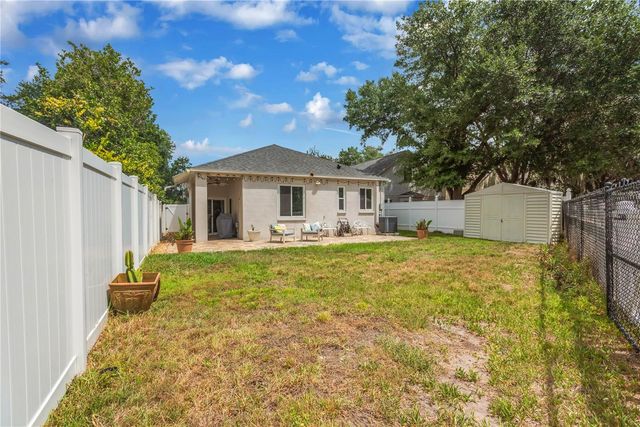 6012 KITERIDGE DRIVE, Lithia, FL 33547