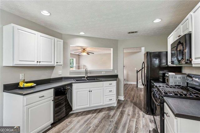 142 Holly Mill Village Drive, Canton, GA 30114