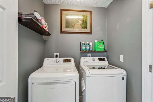 142 Holly Mill Village Drive, Canton, GA 30114
