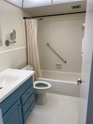 11100 86TH AVENUE 307, Seminole, FL 33772