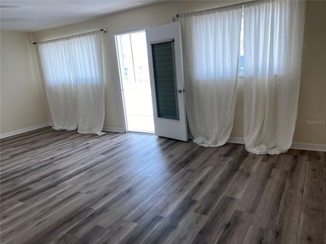 11100 86TH AVENUE 307, Seminole, FL 33772