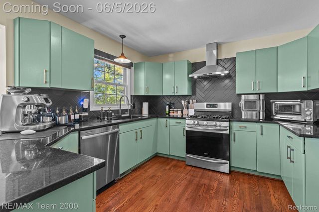 5681 WOODFIELD Parkway, Grand Blanc Charter Township, MI 48439