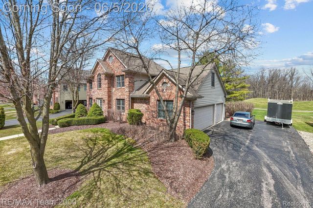5681 WOODFIELD Parkway, Grand Blanc Charter Township, MI 48439