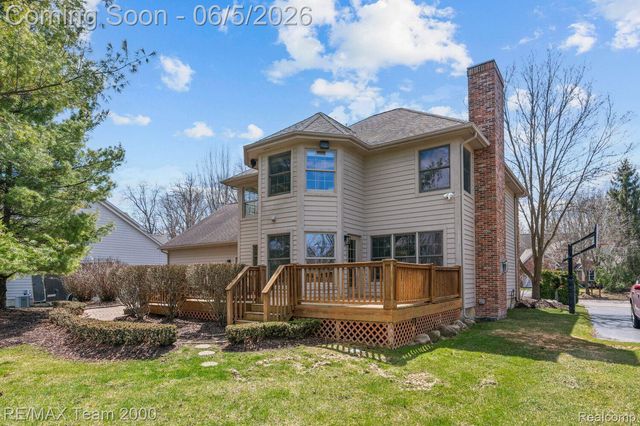 5681 WOODFIELD Parkway, Grand Blanc Charter Township, MI 48439