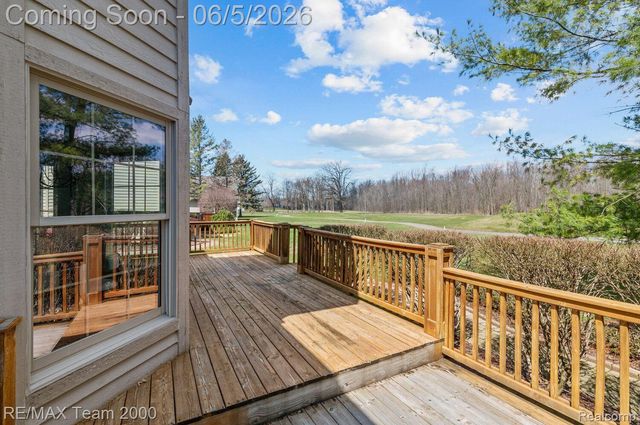 5681 WOODFIELD Parkway, Grand Blanc Charter Township, MI 48439