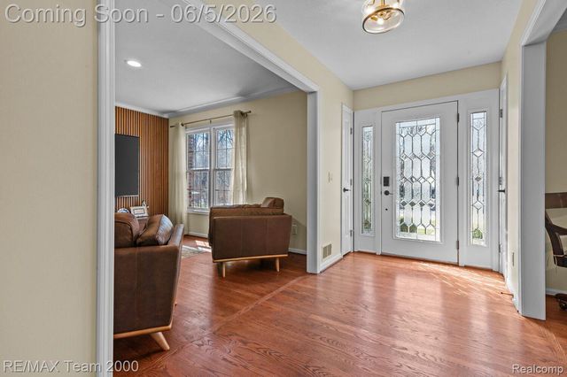 5681 WOODFIELD Parkway, Grand Blanc Charter Township, MI 48439