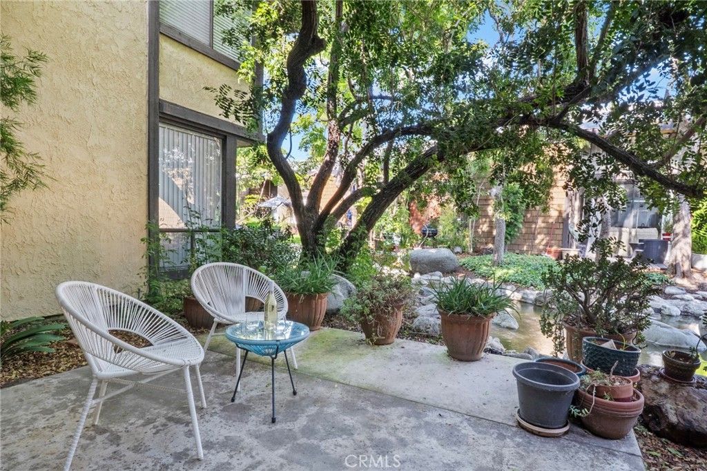 Image 13 of property listing at 12750 Centralia 97, Lakewood, CA 90715