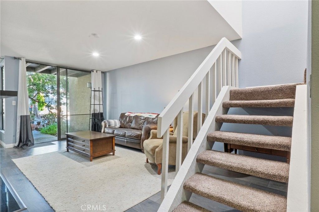 Image 17 of property listing at 12750 Centralia 97, Lakewood, CA 90715