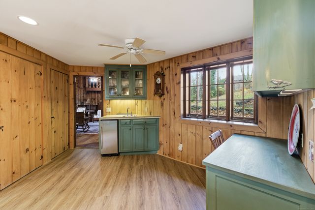 23 Echo Drive, New Milford, CT 06776