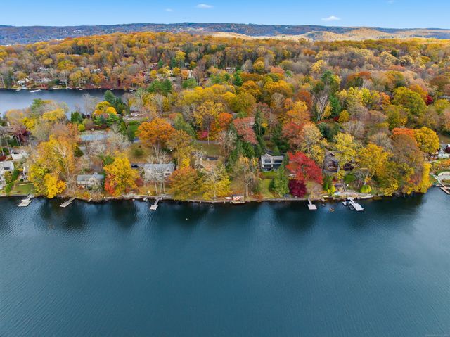 23 Echo Drive, New Milford, CT 06776