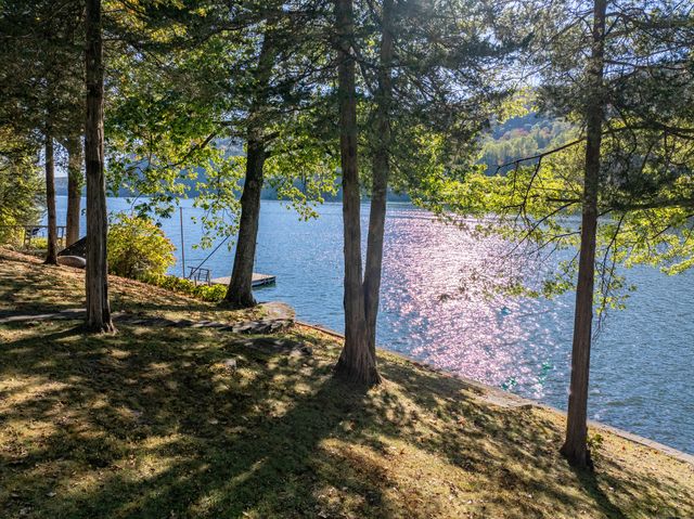 23 Echo Drive, New Milford, CT 06776