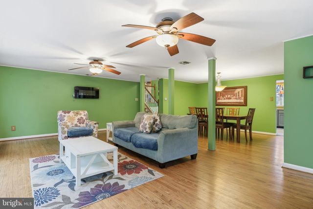 1340 CLEARVIEW DR, Jamison, PA 18929
