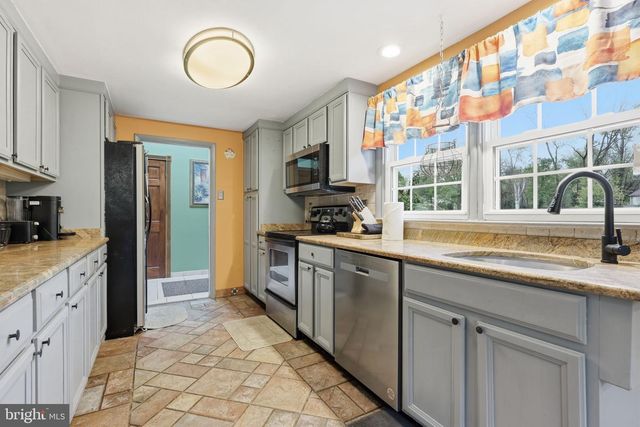 1340 CLEARVIEW DR, Jamison, PA 18929