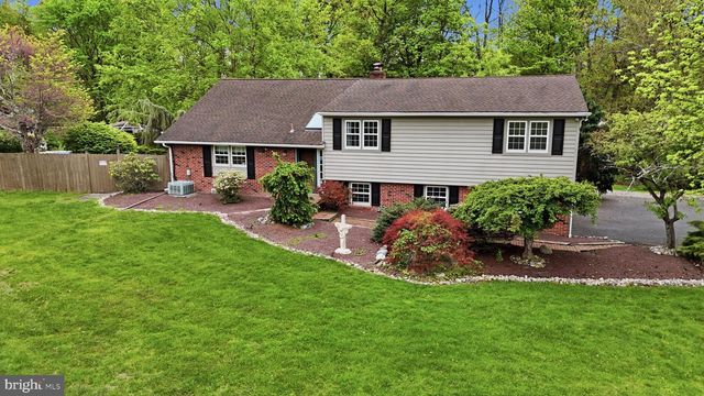 1340 CLEARVIEW DR, Jamison, PA 18929