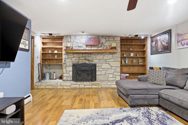 1340 CLEARVIEW DR, Jamison, PA 18929