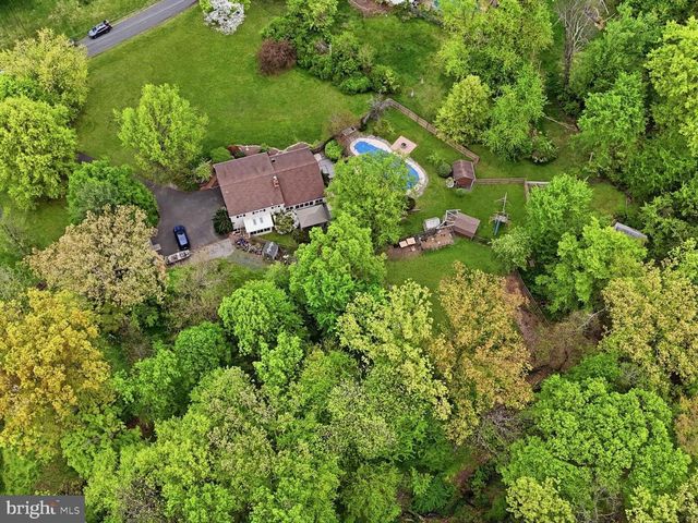 1340 CLEARVIEW DR, Jamison, PA 18929