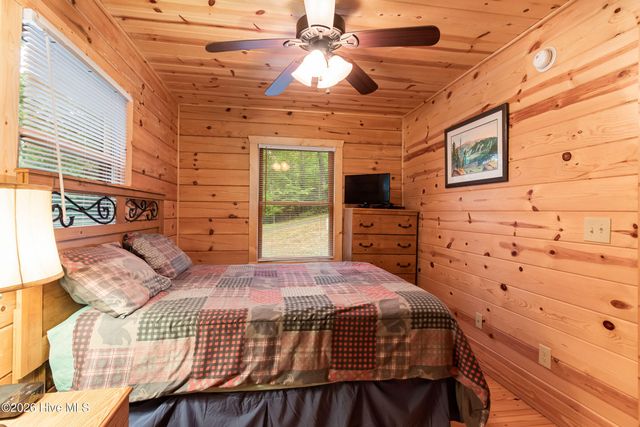 235 Huntington Circle, Murphy, NC 28906