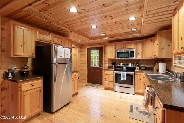 235 Huntington Circle, Murphy, NC 28906