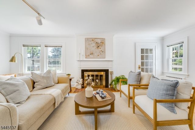 7 Bradford Ave, West Orange Twp., NJ 07052