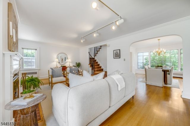 7 Bradford Ave, West Orange Twp., NJ 07052