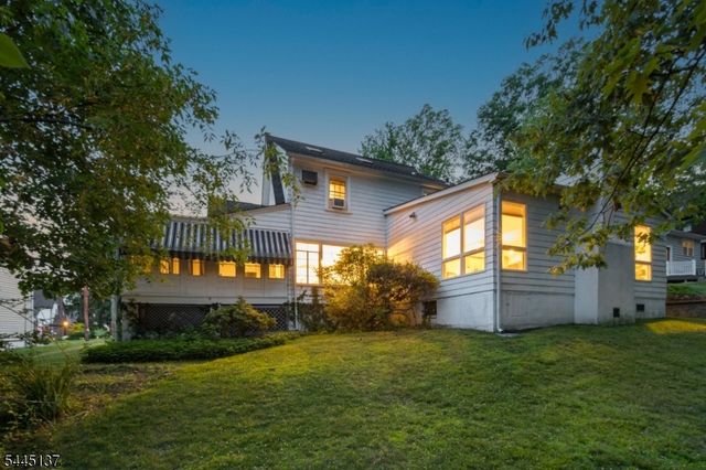 7 Bradford Ave, West Orange Twp., NJ 07052