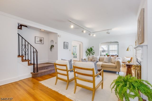 7 Bradford Ave, West Orange Twp., NJ 07052