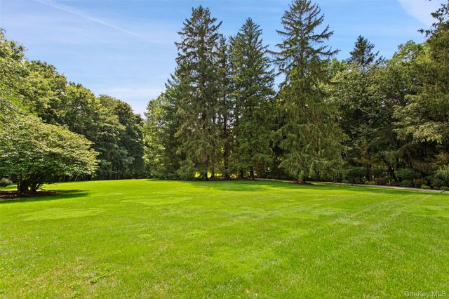 249 Bedford Center Road, Bedford Hills, NY 10507