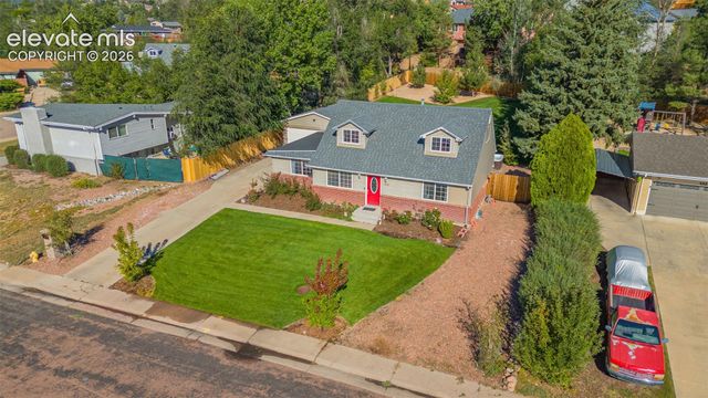 526 Loomis Avenue, Colorado Springs, CO 80906