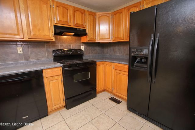 1105 Clay Ave, Louisville, KY 40219