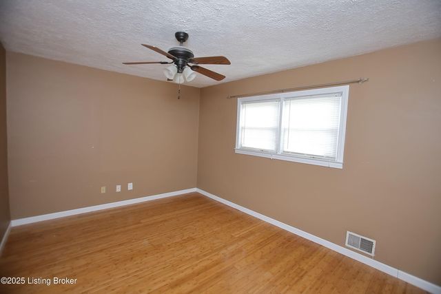 1105 Clay Ave, Louisville, KY 40219