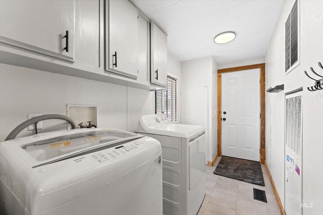 10653 Valley Hi Road, Middleton, ID 83644