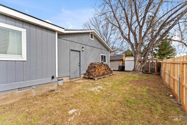 10653 Valley Hi Road, Middleton, ID 83644