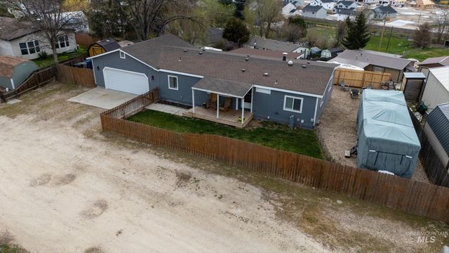 10653 Valley Hi Road, Middleton, ID 83644