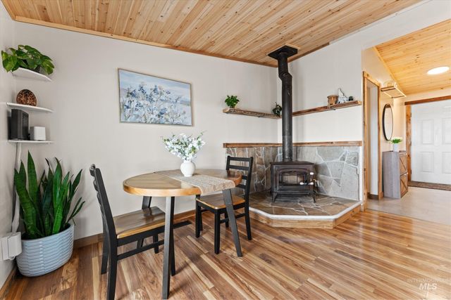 10653 Valley Hi Road, Middleton, ID 83644