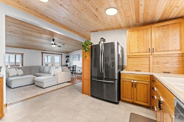 10653 Valley Hi Road, Middleton, ID 83644