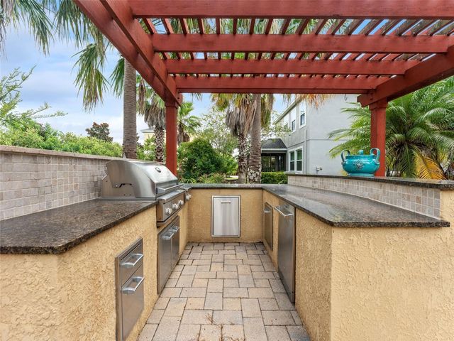 7304 MILESTONE DRIVE, Apollo Beach, FL 33572