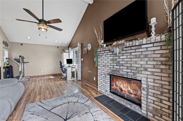 565 Perry Road, Tallmadge, OH 44278