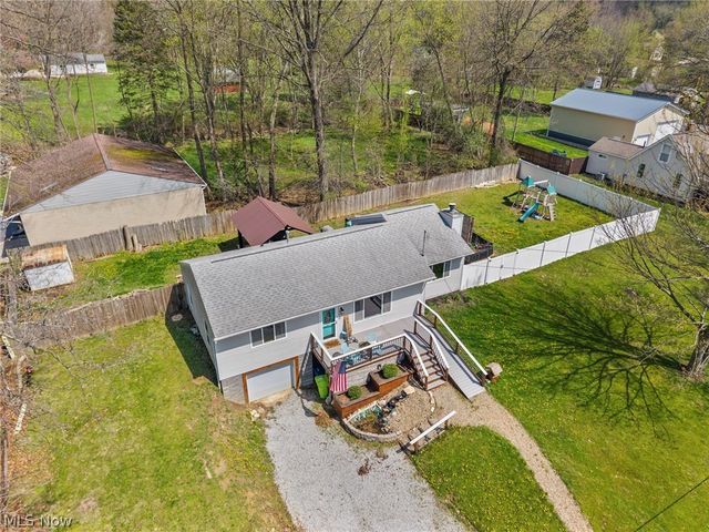 565 Perry Road, Tallmadge, OH 44278